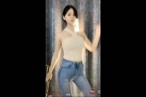 高清抖音直播间真人秀视频分享，畅享精彩瞬间